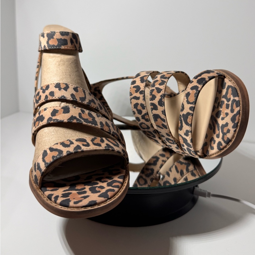 Vince Camaro Resena 7W Demi Wedge Leopard Print Platform Sandals New Tagged - Picture 4 of 7